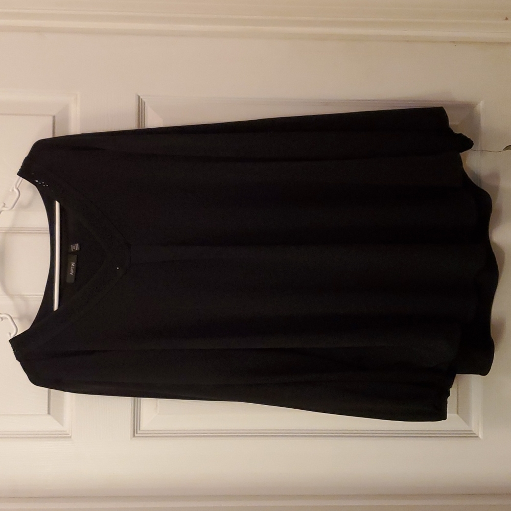 Apt 9  NWT Women's 2X Black Top